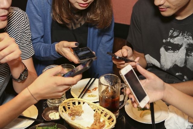 婚活バスツアーより「出会えるぞ！」150名参加の遊園地コン